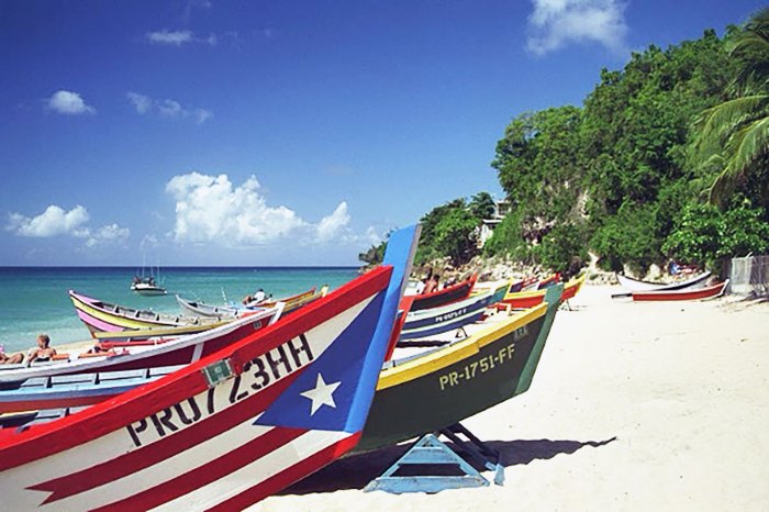 Aguadilla puerto crashboat cosas sandy playas